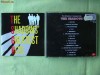 THE SHADOWS - Greatest Hits - C D Original ca NOU