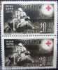Crucea Rosie / 1943 - Timbru pereche cu eroare / Neuzate