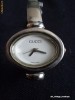 Ceas dama Gucci cu bratara