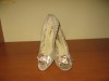 Pantofi din dantela ivory potriviti pentru mirese
