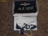 VAND ADIDAS ARMANI JEANS PANTOFI NOI ORIFINALI MAS 40.5 ITALIA