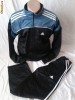 TRENING DIN SILON MARCA ADIDAS+O PERECHE DE SOSETE ADIDAS GRATIS