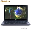 Laptop Acer Aspire AS5750ZG-B964G32Mnkk cu procesor Intel Pentium Dual Core B960 15.6 inch HD 4GB 320GB GeForce 610M Linux