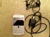 Vand Blackberry 9900 bold  white alb . Functioneaza BBM