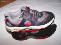 Reducere! Pantofi sport CLARKS  GRIPPA LIGHTS nr. 31 (interior 20,5 cm) foto