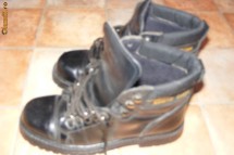 Bocanci marca North Ridge, Marimea 38 - Folositi. foto