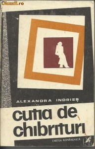 Alexandra Indries - CUTIA CU CHIBRITURI foto