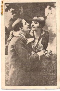 T FOTO 03 Romantica -Indragostiti -foto de bal, pentru stabilirea reginei balului -stampila Scoala..., Macin, Tulcea foto