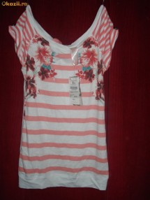Tricou  Bershka livrare gratis foto
