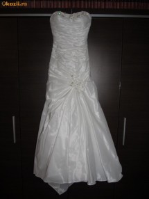 Rochie mireasa marca Phil Collins Bridal (Anglia) marimea 36 foto