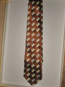 Super cravata  Ermenegildo Zegna  autentica 100 % ,matase naturala,model deosebit foto