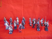 Lot de 28 de soldatei din plumb pictati manual foto