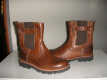 OFERTA! Super ghete/bocanci/cizme copii Timberland ORIGINALI colectia noua absolut superbe ,piele 100% maro vintage waterproof, noi, Sz. doar  30/31 foto