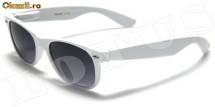 Ochelari de soare Wayfarer AV15, rame albe, lentile fumurii graduale, produsi sub brand-ul american Aviator ; Bonus : un saculet pentru protectie ! foto