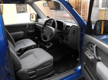 Vand schimb Suzuki Jimny an 2000