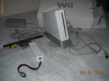 Nintendo Wii Alb Impecabil ( modat )