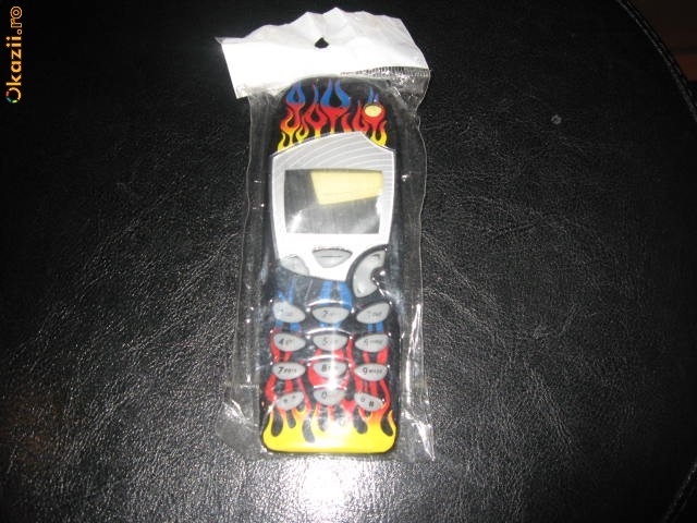 CARCAS+TASTATURA-NOKIA-NOUA foto mare
