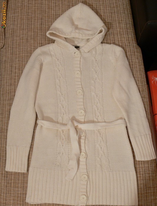 Cardigan, pulover tricotat COLOURS - TAKKO NOU peste 14 ani foto mare