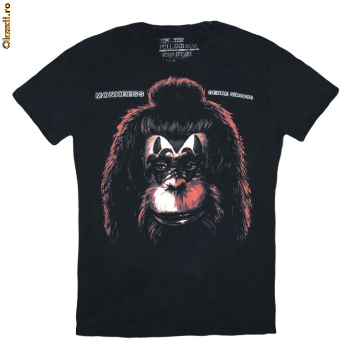 Tricou Bershka  foto mare