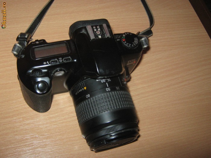 Aparat foto Canon EOS RebelX S foto mare