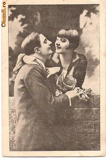 T FOTO 03 Romantica -Indragostiti -foto de bal, pentru stabilirea reginei balului -stampila Scoala..., Macin, Tulcea foto mare