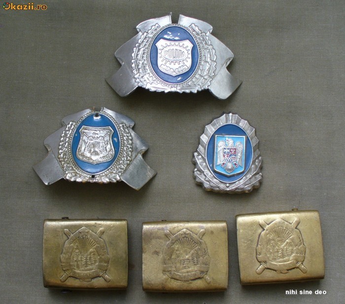 EMBLEME DE SAPCA SI PAFTALE MILITARE foto mare