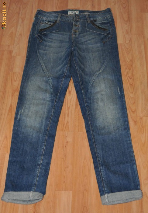 blugi baggy Pull&Bear...36 foto mare