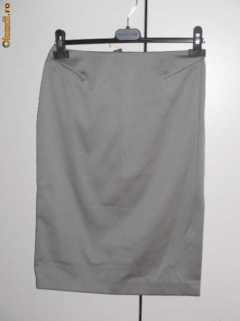 Fusta dama satin marime 38 foto mare