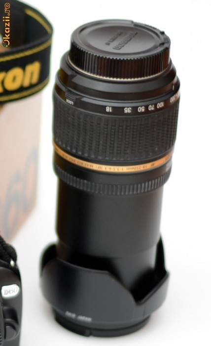 Obiectiv Tamron AF18-250mm 1:3.5-6.3 IF macro foto mare