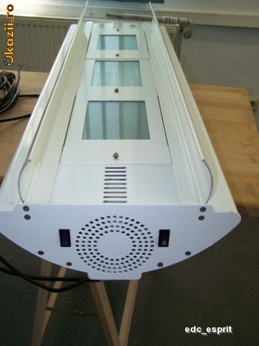 Lampa Acvariu HQI Arcadia 2x150Watt + 1xLumina Albastra foto mare