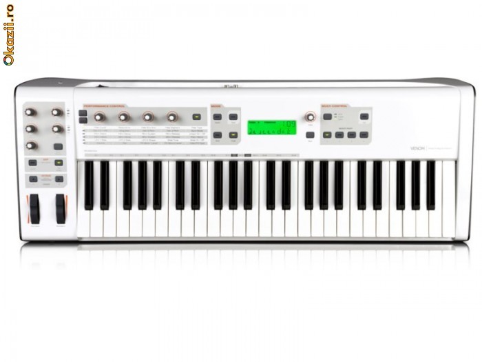 VAND SYNTH M-AUDIO VENOM foto mare