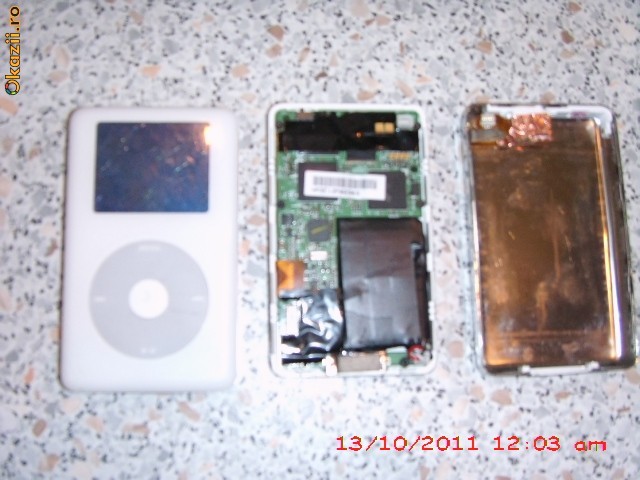 IPOD  CLASIC 8  SI 60  DE GIGA PENTRU PIESE foto mare