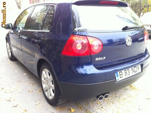 VW GOLF V foto mare