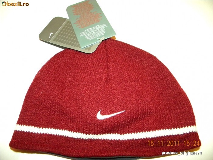 Caciula NIKE, ORIGINAL CU ETICHETA,  doua fete una visinie si una gri, marime 4-9 ani, MODEL GROS POLAR pentru iarna foto mare