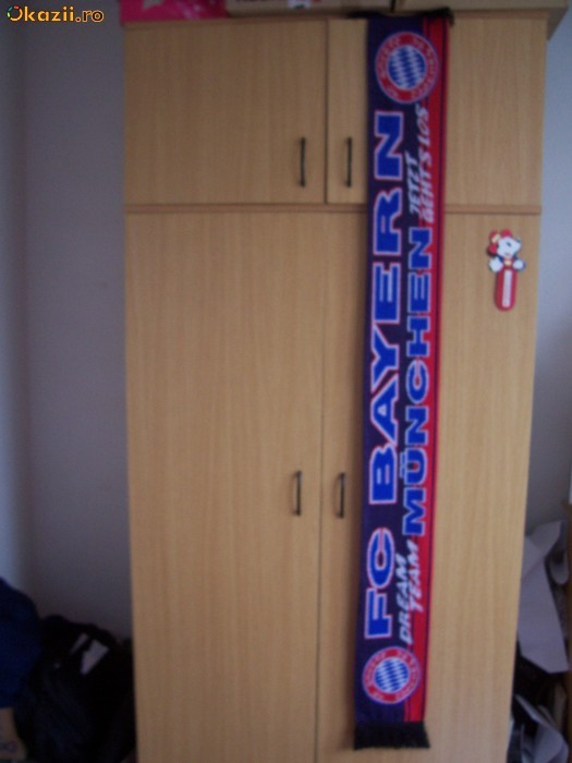 FC BAYERN MUNCHEN , FULAR . foto mare