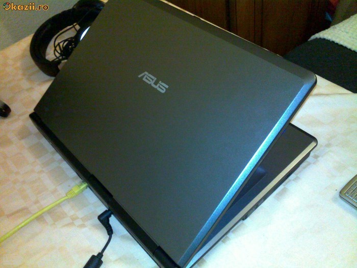 Asus X51R  URGENT 900 LEI foto mare