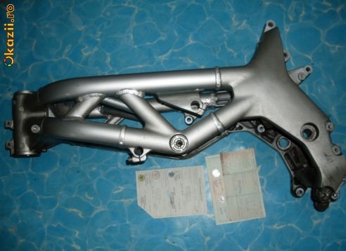 Cadru + Acte Suzuki SV650 N/ 1998-2002. foto mare