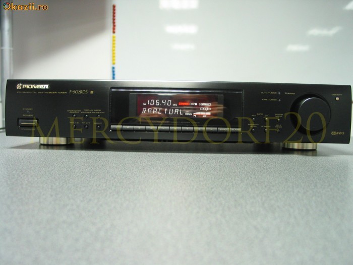 Tuner Pioneer F-502RDS foto mare
