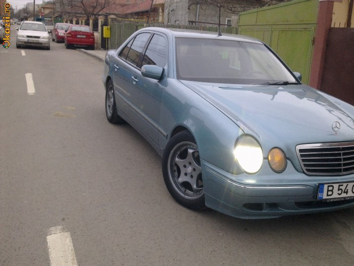 Mercedes e220 cdi 2001 #1