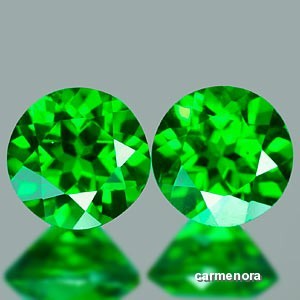 CHROME DIOPSIDE NATURAL  -  PERECHE foto mare