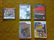 Vand 2 jocuri Wii   MARIO + ZELDA