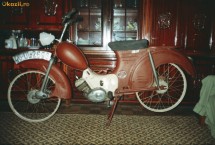 Motoreta CARPATI  C1 foto