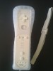 Telecomanda alba Wii cu Motion Plus incorporat + Snur + Husa silicon