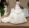 Vand rochie de mireasa,  culoare alba, tip printesa, design Maggie Sottero, model Victoriana an 2010, cu corset si trena care se strange marimea 36-38