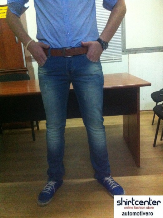BLUGI BARBATI SLIM FIT FIZZE JEANS - NOI - TIP ZARA BERSHKA CONICI - ORIGINALI - MODEL NOU - 2013 - foto mare BLUGI BARBATI SLIM FIT FIZZE JEANS - NOI - TIP ZARA BERSHKA CONICI - ORIGINALI - MODEL NOU - 2013 - foto mare