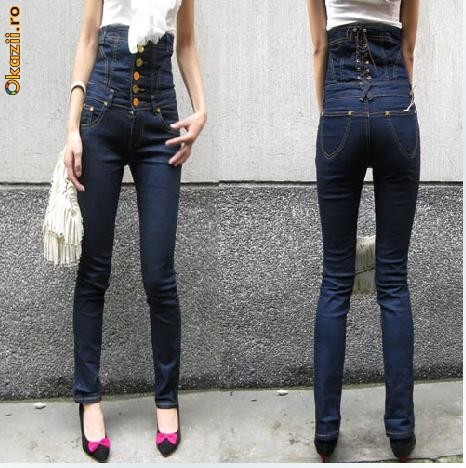 Jeans cu talie inalta foto mare Jeans cu talie inalta foto mare