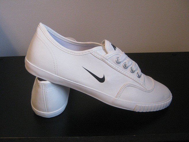 ADIDASI NIKE DAMA MODEL NOU 2013 PRIMAVARA-VARA foto mare ADIDASI NIKE DAMA MODEL NOU 2013 PRIMAVARA-VARA foto mare